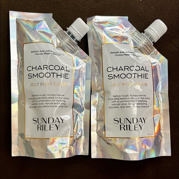 1 Sunday Riley Charcoal Smoothie Jelly Body Scrub, 7-oz. New - Picture 5 of 5